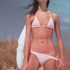 Divino Seas Barbie Bikini Top White/Pink Size Large NWT